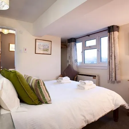 The Langdale Hideaway Дом отдыха *